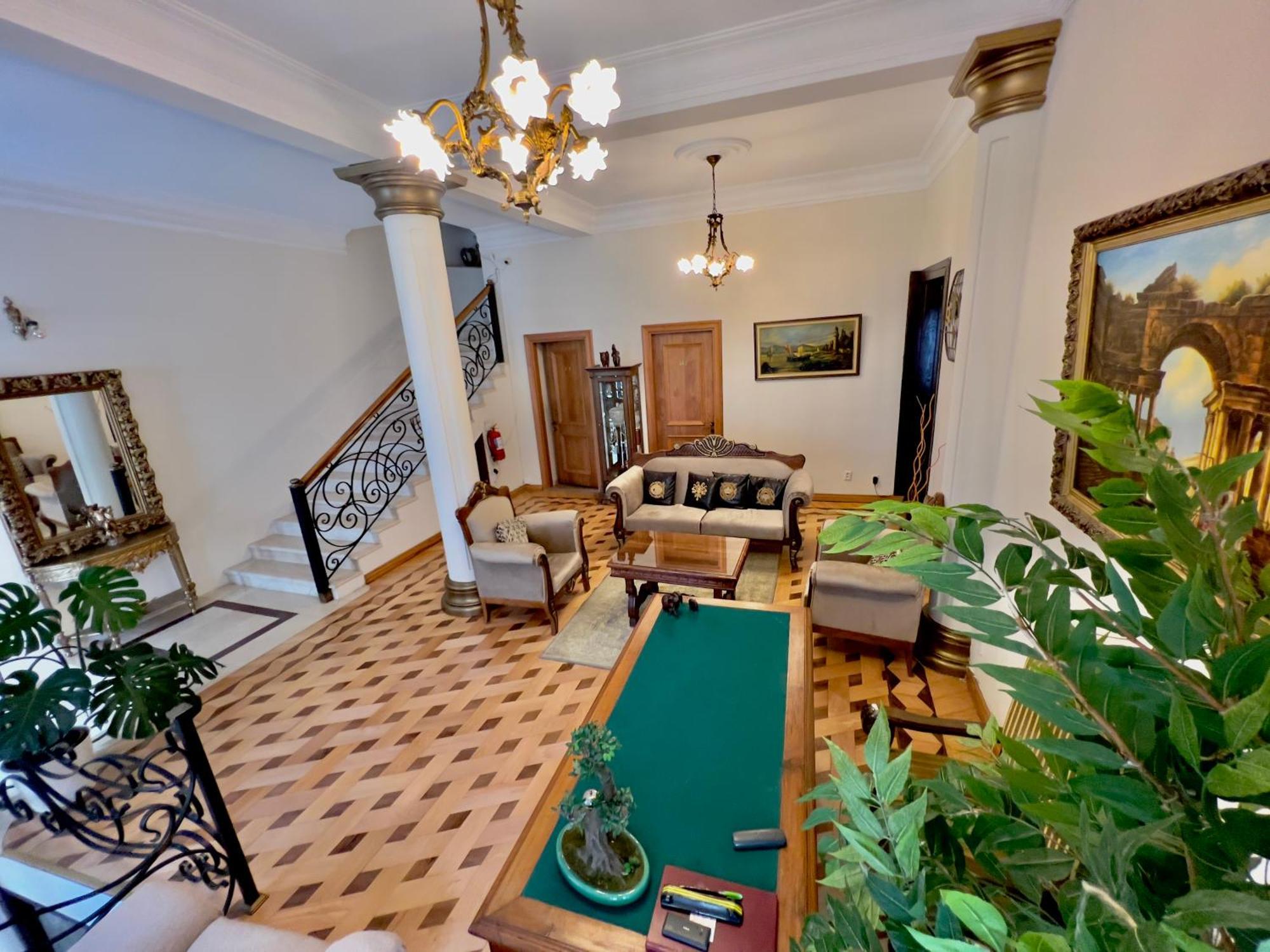 Luxor Gardens Hotel Batumi Exterior foto
