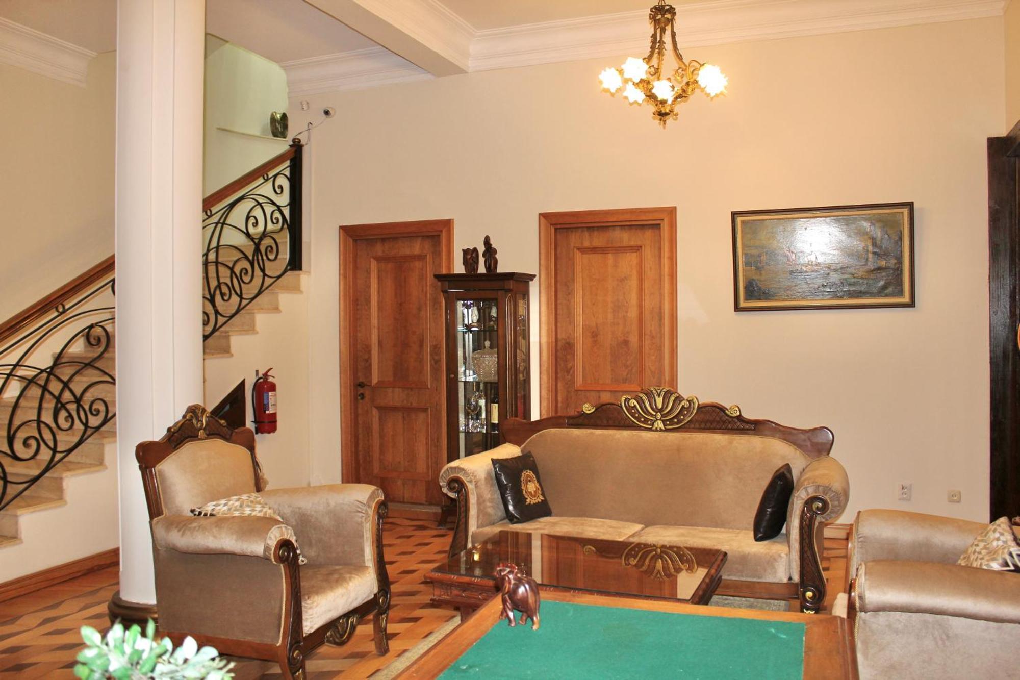 Luxor Gardens Hotel Batumi Exterior foto